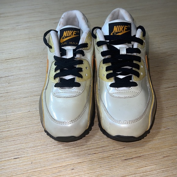 Vintage Nike Air Max 90 Summit White Black Yellow GS Size 5.5 Rare - Picture 3 of 13
